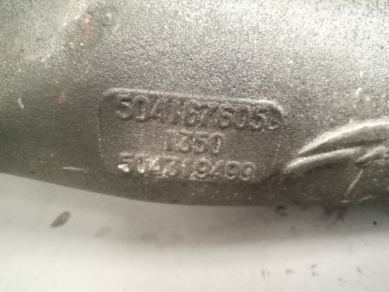 Recambio de tubo admision para iveco stralis (as) 12.9 diesel referencia OEM IAM 504167605  