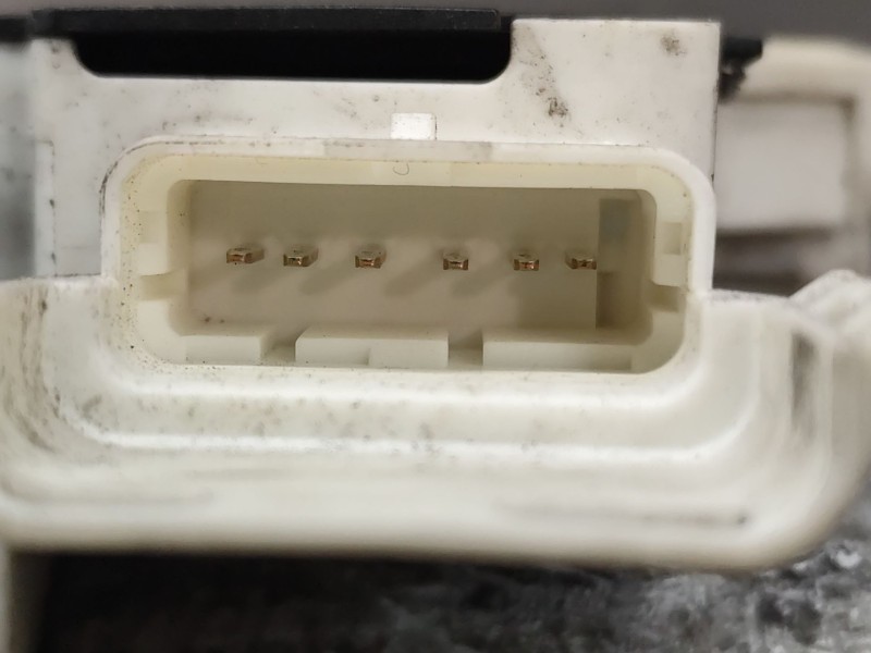 Recambio de cerradura puerta delantera izquierda para peugeot expert tepee (vf3x_) 2.0 hdi 120 referencia OEM IAM 9681335380  