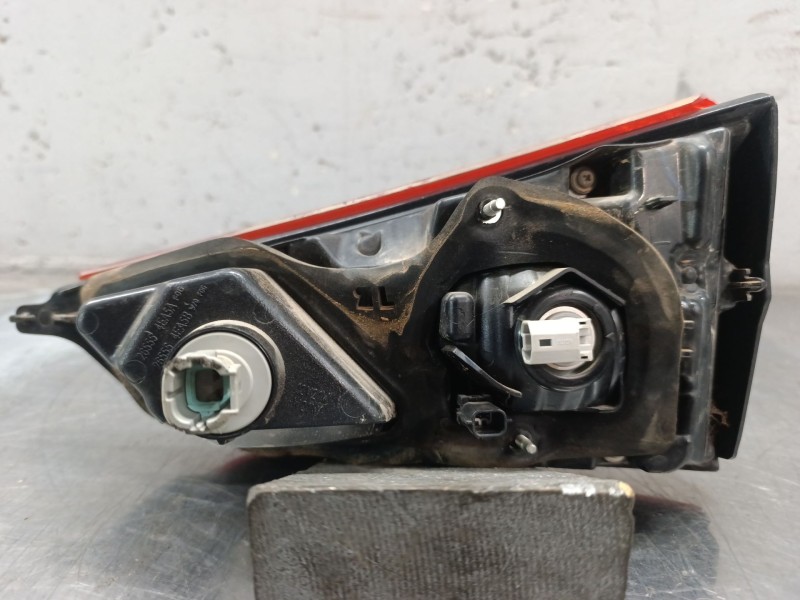 Recambio de piloto trasero izquierdo para nissan qashqai ii (j11, j11_) 1.6 dci referencia OEM IAM 265554EA0A  