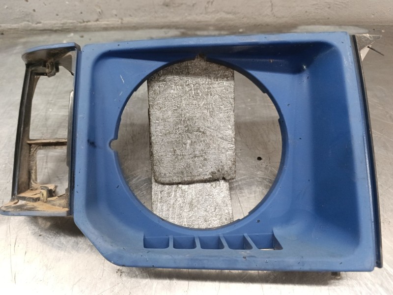 Recambio de moldura codera para mitsubishi montero (l040) 2500 td (2-ptas.) referencia OEM IAM   