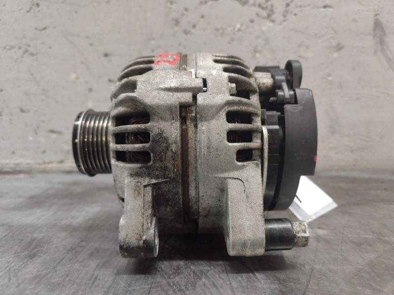 Recambio de alternador para citroën c4 berlina lx referencia OEM IAM 9646321880  