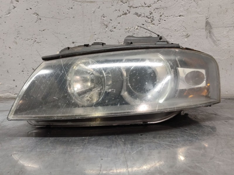 Recambio de faro izquierdo para audi a3 (8p) 2.0 tdi referencia OEM IAM   