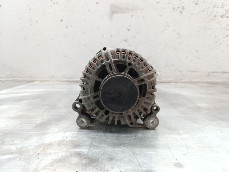 Recambio de alternador para seat leon (1p1) 1.8 tsi referencia OEM IAM 06f903023C  
