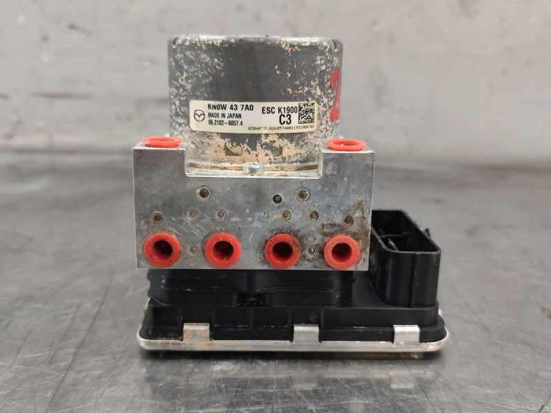 Recambio de abs para mazda cx-5 (kf) 2.2 d referencia OEM IAM KN0W437A0  