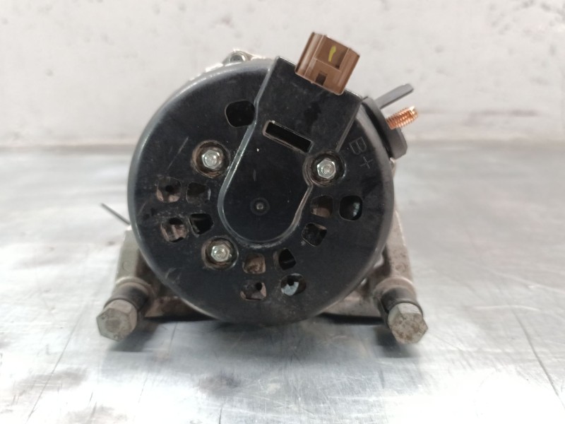 Recambio de alternador para ford focus c-max (cap) ambiente (d) referencia OEM IAM 12049170125N  