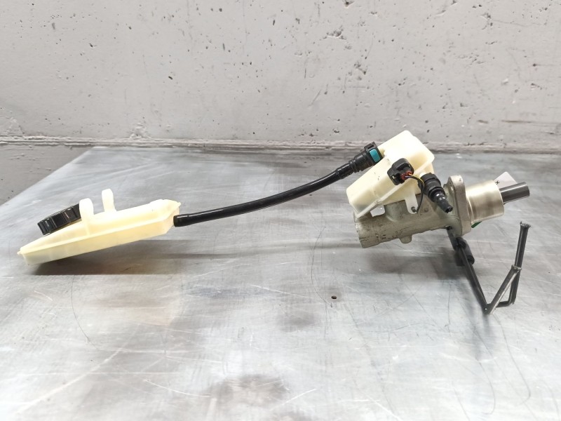 Recambio de bomba freno para ford focus c-max (cap) ambiente (d) referencia OEM IAM   