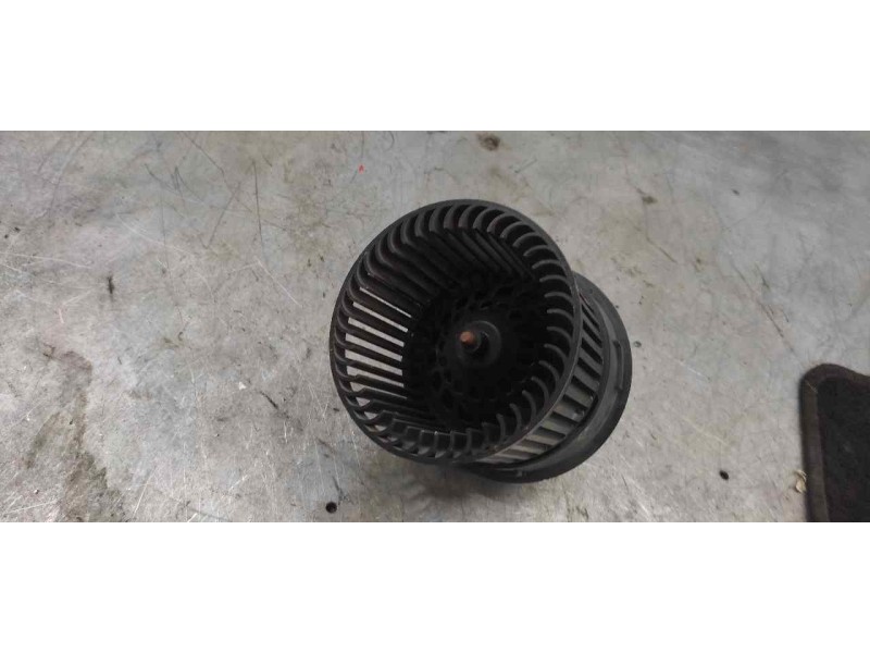 Recambio de ventilador calefaccion para citroen c4 lim. seduction referencia OEM IAM T1011131B 2 PINS 