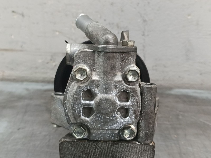 Recambio de bomba direccion para ford mondeo ber. (ca2) trend referencia OEM IAM 6G913A696CE  