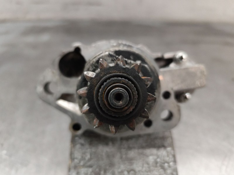 Recambio de motor arranque para nissan x-trail (t30) sport referencia OEM IAM 23300 8H801  