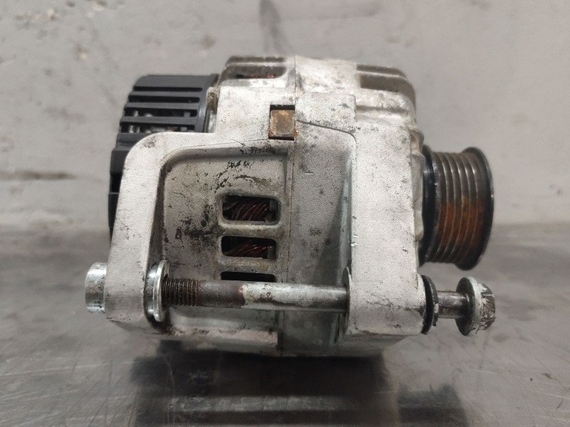 Recambio de alternador para fiat ducato furgoneta (244_) 2.8 td referencia OEM IAM F869852  