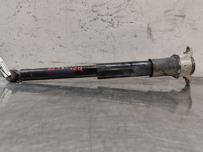 Recambio de amortiguador trasero derecho para mazda cx-5 (kf) 2.2 d referencia OEM IAM KN1C28700A  