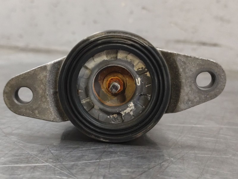 Recambio de amortiguador trasero derecho para mazda cx-5 (kf) 2.2 d referencia OEM IAM KN1C28700A  