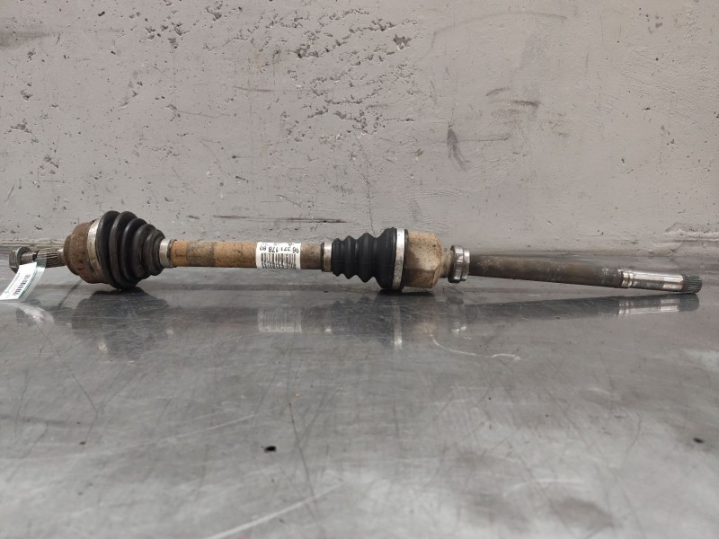 Recambio de transmision delantera derecha para citroën c4 berlina lx referencia OEM IAM 9637117880  