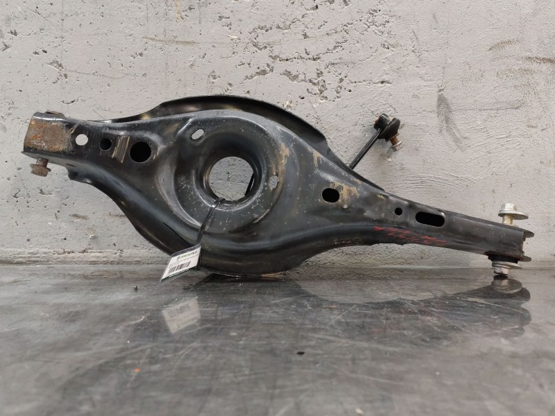 Recambio de brazo suspension inferior trasero derecho para mazda cx-5 (kf) 2.2 d referencia OEM IAM   