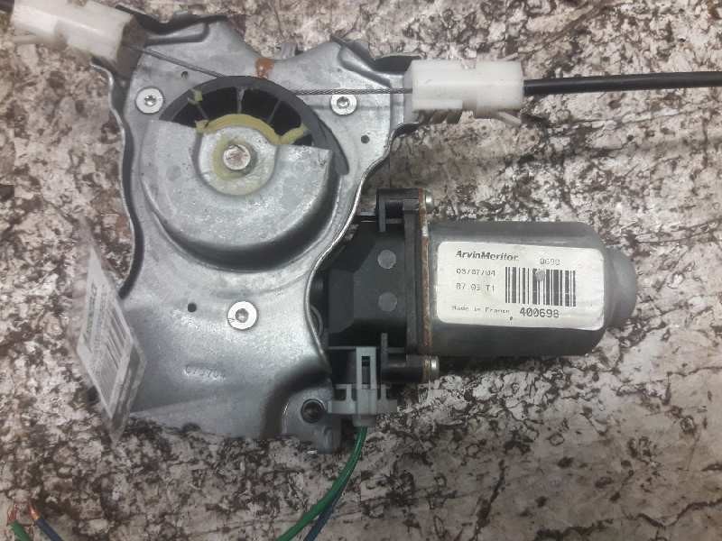 Recambio de elevalunas delantero derecho para nissan almera tino (v10m) 1.8 16v cat referencia OEM IAM 400698  