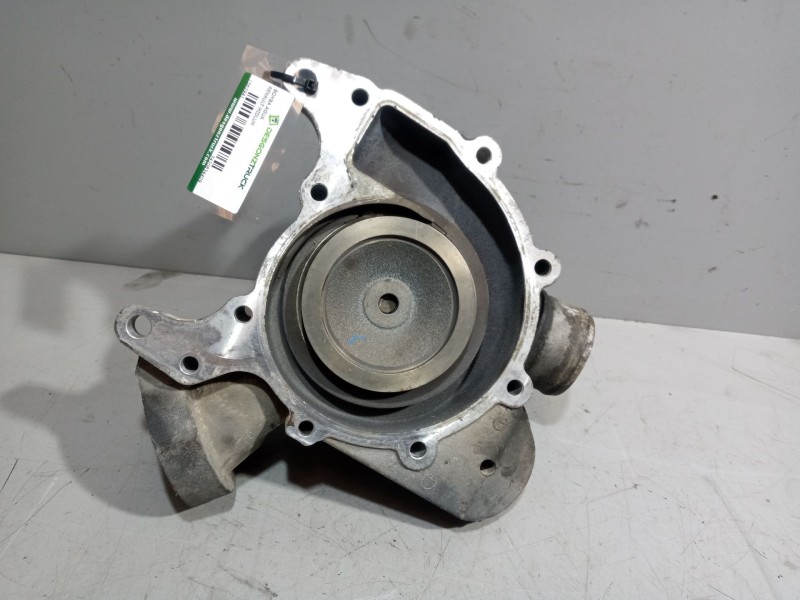 Recambio de bomba agua para renault midlum referencia OEM IAM 7420834409 20834409 