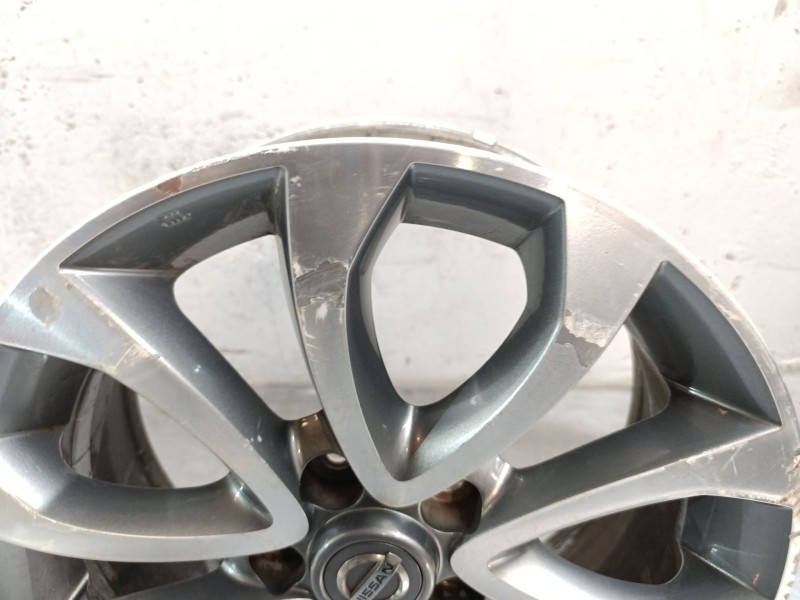 Recambio de llanta para nissan pulsar hatchback (c13) 1.5 dci referencia OEM IAM   