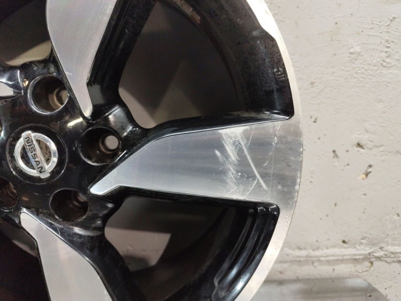 Recambio de juego llantas para nissan qashqai ii (j11, j11_) 1.5 dci referencia OEM IAM D0C004EA8A R18 