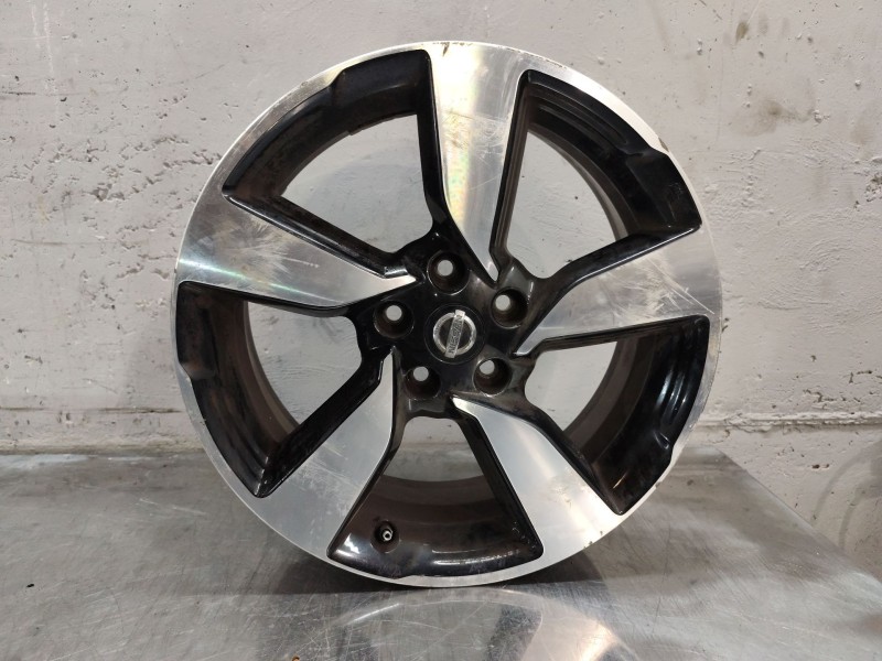 Recambio de juego llantas para nissan qashqai ii (j11, j11_) 1.5 dci referencia OEM IAM D0C004EA8A R18 