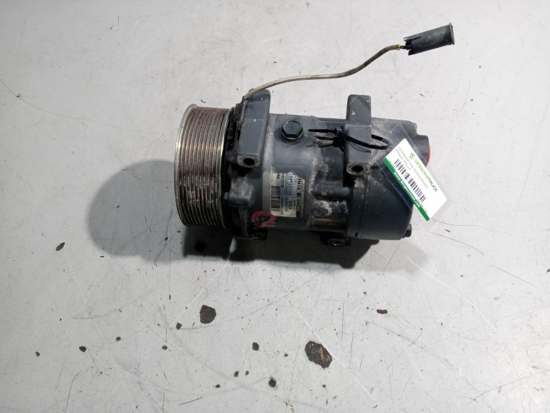 Recambio de compresor aire acondicionado para renault midlum referencia OEM IAM 7420941036 20941036 