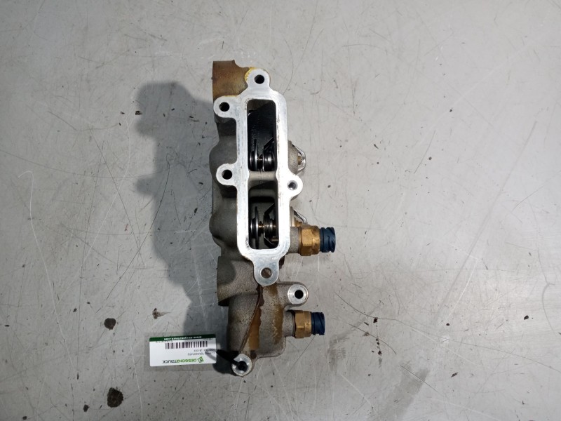 Recambio de cuerpo termostato para man tgx 18.xxx fg / 4x2 bl xl referencia OEM IAM 51064040129  