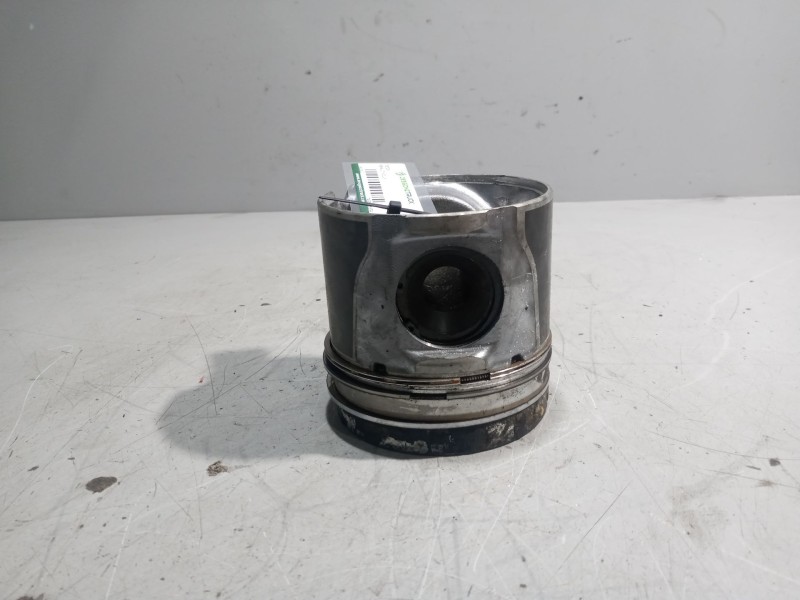 Recambio de piston para renault midlum referencia OEM IAM 7485126579  