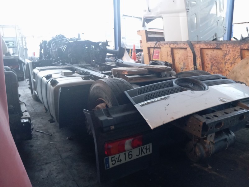 mercedes-benz actros bm 963.xxx 2-achser del año 2015