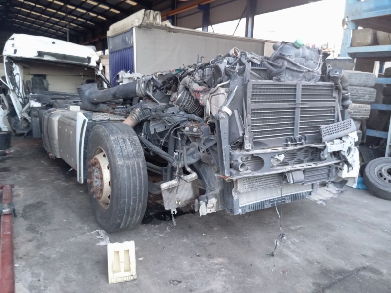 mercedes-benz actros bm 963.xxx 2-achser del año 2015