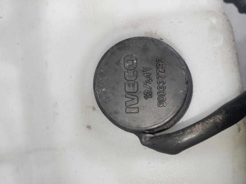 Recambio de deposito limpia para iveco eurotech (mp) 9.5 diesel referencia OEM IAM   