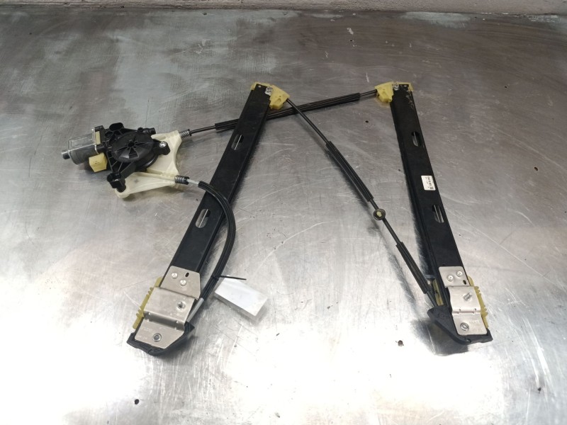 Recambio de elevalunas delantero derecho para volkswagen t-roc (a11, d11) 1.5 tsi referencia OEM IAM 5q0959801a  