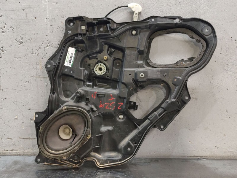 Recambio de elevalunas trasero derecho para mazda 3 berlina (bk) 1.6 vvt active referencia OEM IAM   