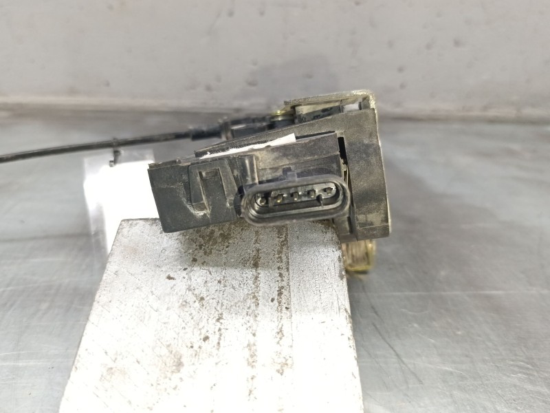 Recambio de cerradura puerta trasera izquierda para mercedes-benz clase m (w163) ml 320 (163.154) referencia OEM IAM a1637301036