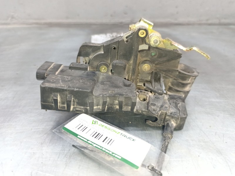 Recambio de cerradura puerta trasera izquierda para mercedes-benz clase m (w163) ml 320 (163.154) referencia OEM IAM a1637301036