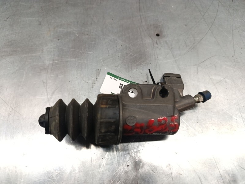 Recambio de bombin embrague para mazda 3 (bl) 2.2 mzr cd (bl10) referencia OEM IAM 8N617A  