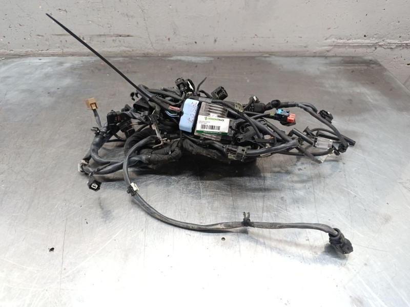 Recambio de cableado motor para infiniti q30 1.5 d referencia OEM IAM 110678071r  