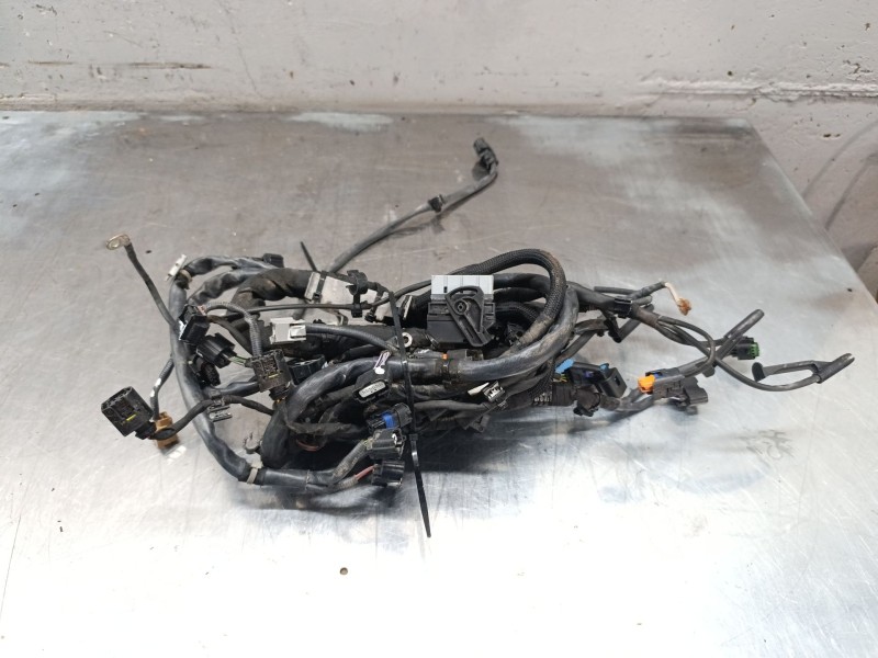 Recambio de cableado motor para infiniti q30 1.5 d referencia OEM IAM 110678071r  