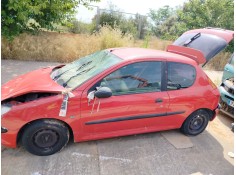 peugeot 206 berlina del año 2000 2