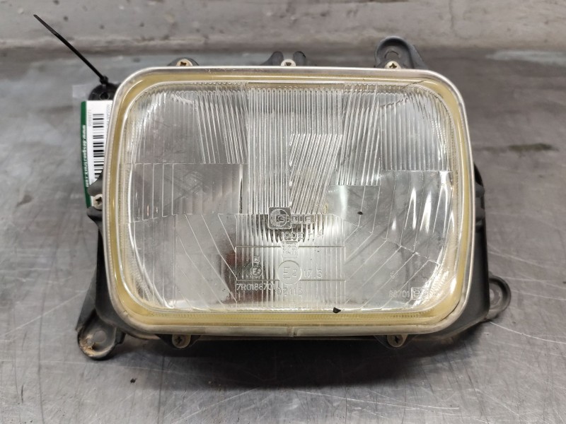 Recambio de faro derecho para nissan patrol (k/w160) familiar (w160) referencia OEM IAM 7R0188701  