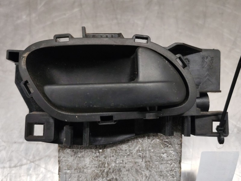 Recambio de maneta interior delantera derecha para peugeot expert tepee (vf3x_) 2.0 hdi 120 referencia OEM IAM   