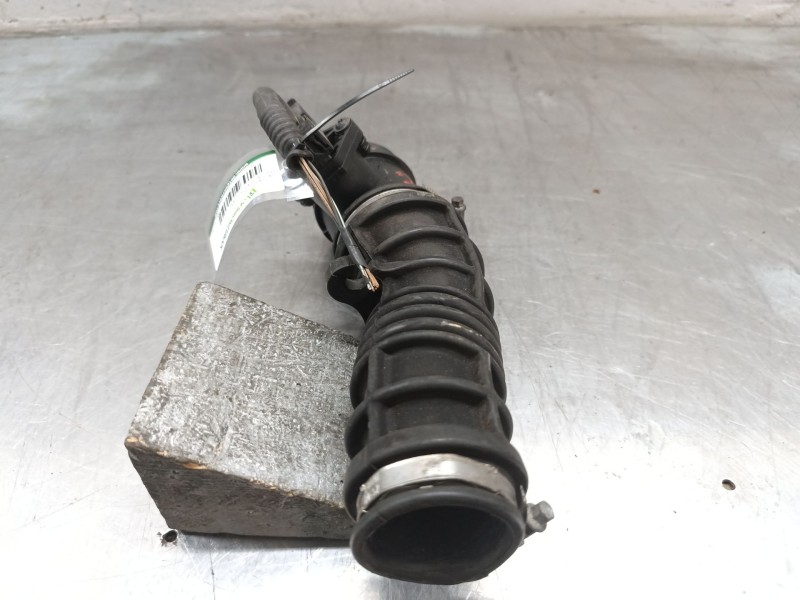 Recambio de caudalimetro para opel astra g berlina club referencia OEM IAM 0281002180  