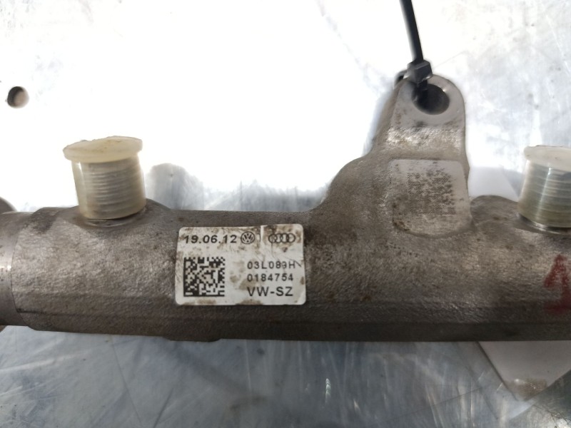 Recambio de rampa inyectora para volkswagen polo v (6r1, 6c1) 1.6 tdi referencia OEM IAM 03L089H  