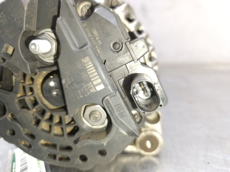 Recambio de alternador para volkswagen golf vi (5k1) 2.0 tdi referencia OEM IAM 06F90323F  