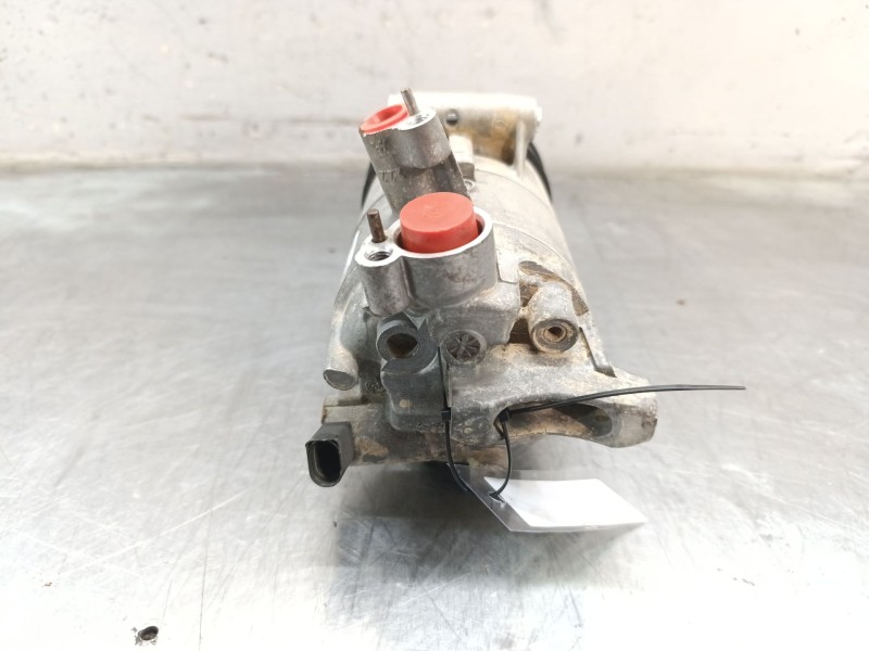 Recambio de compresor aire acondicionado para volkswagen golf vi (5k1) 2.0 tdi referencia OEM IAM 5K0820803H  