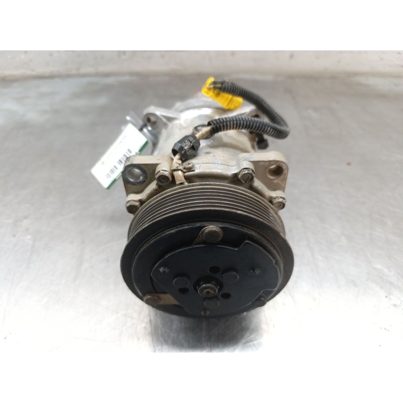 Recambio de compresor aire acondicionado para citroën berlingo 1.9 d x plus familiar referencia OEM IAM 130880r  