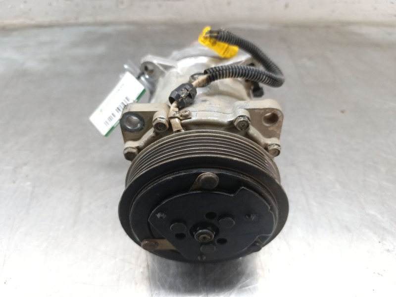 Recambio de compresor aire acondicionado para citroën berlingo 1.9 d x plus familiar referencia OEM IAM 130880r  