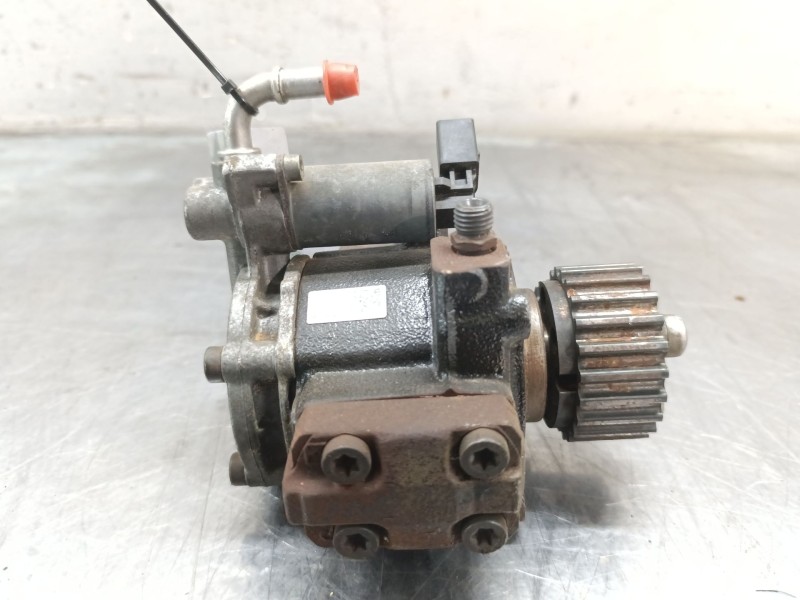 Recambio de bomba inyeccion para volkswagen polo v (6r1, 6c1) 1.6 tdi referencia OEM IAM 03l130755ah  