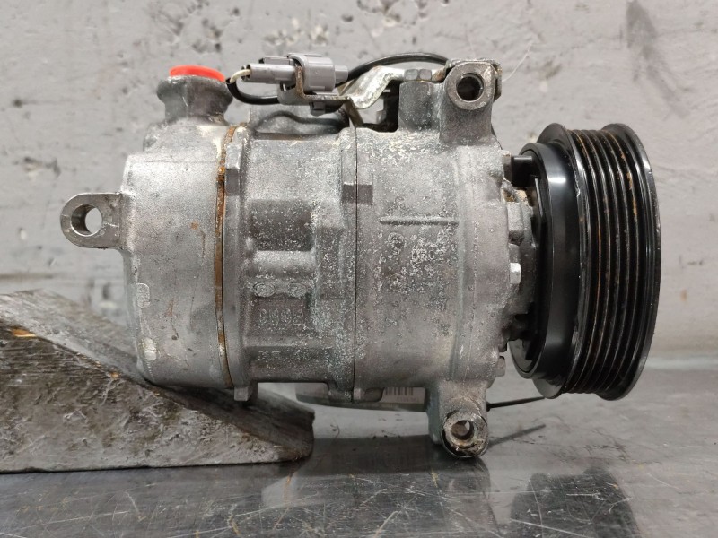 Recambio de compresor aire acondicionado para infiniti q30 1.5 d referencia OEM IAM 926005da1a  