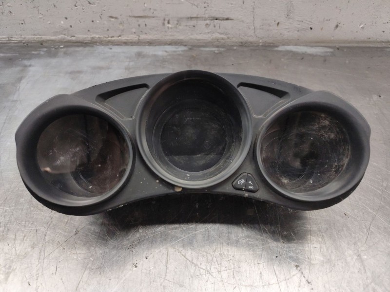 Recambio de cuadro instrumentos para citroën c4 lim. business referencia OEM IAM 9801592780  