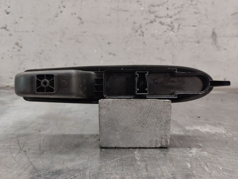 Recambio de mando elevalunas delantero izquierdo para citroën c4 lim. business referencia OEM IAM 96657055ZD  