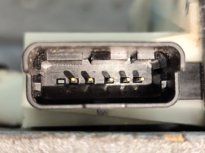 Recambio de cerradura puerta trasera derecha para citroën c4 lim. business referencia OEM IAM 9804762080  